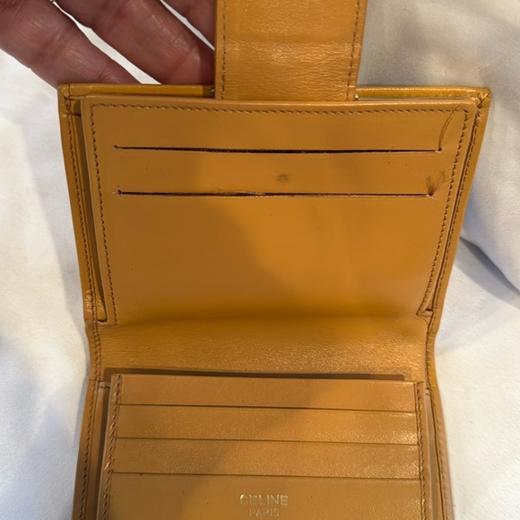 Celine Compact Kiss-Lock  Wallet light Cognac edging with Brown. 4 1/2”x 3 1/2” - Picture 8 of 15